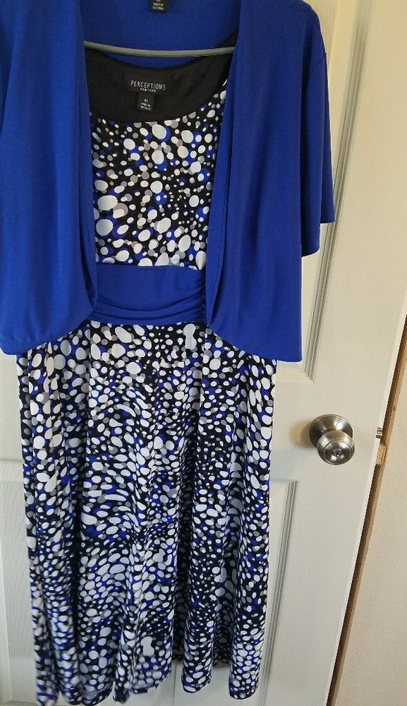 Perceptions sleeveless dress with matching jacket